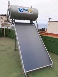 Placa solar termosifón